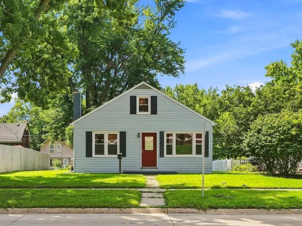 1026 Avenue E, Fort Madison, IA 52627