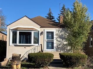 12343 S Aberdeen St, Calumet Park, IL 60827