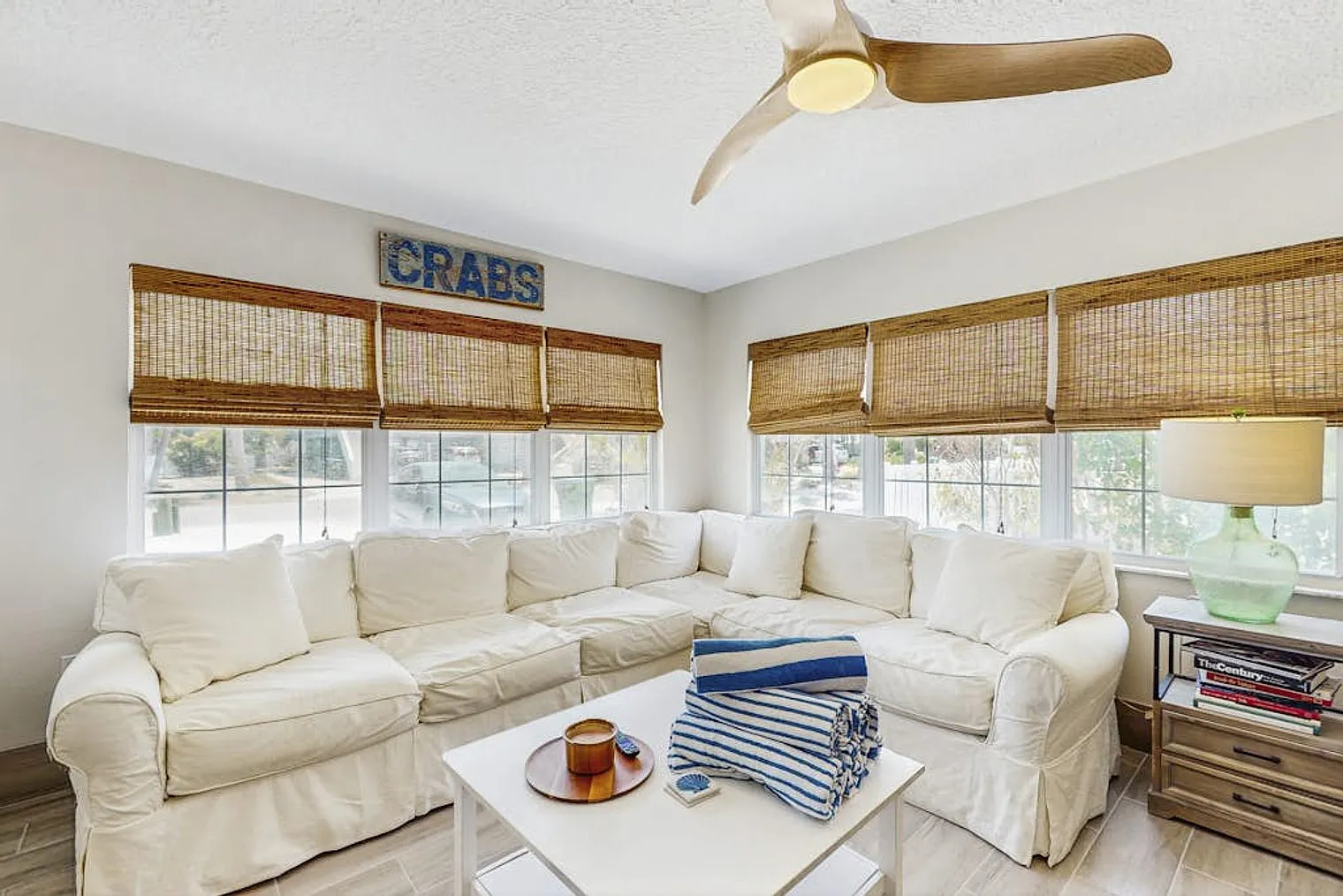 3 bed, 2.0 bath, 1582 sqft, $7,838 — Photo 3