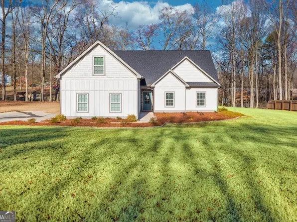 196 Hill St, Homer, GA 30547