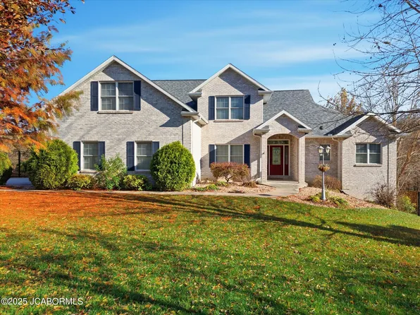 214 Pheasant Run Rd, Jefferson City, MO 65109