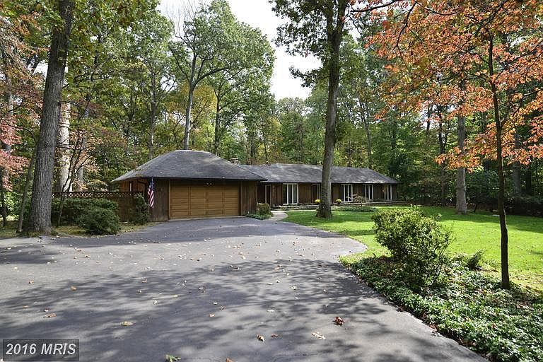 1st image of 501 Chesapeake Dr