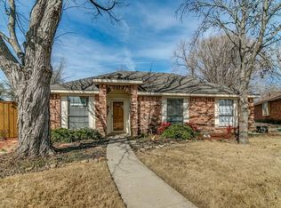 8205 Egret Ct, Rowlett, TX 75088