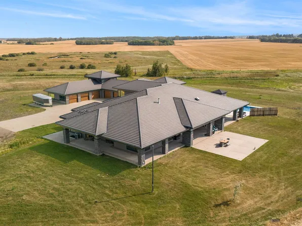 25056 Township Rd #492, Leduc County, AB T4X 2M6
