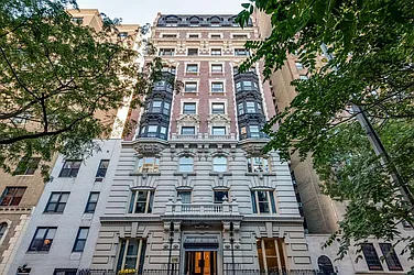 The Willard at 252 West 76th Street in Upper West Side