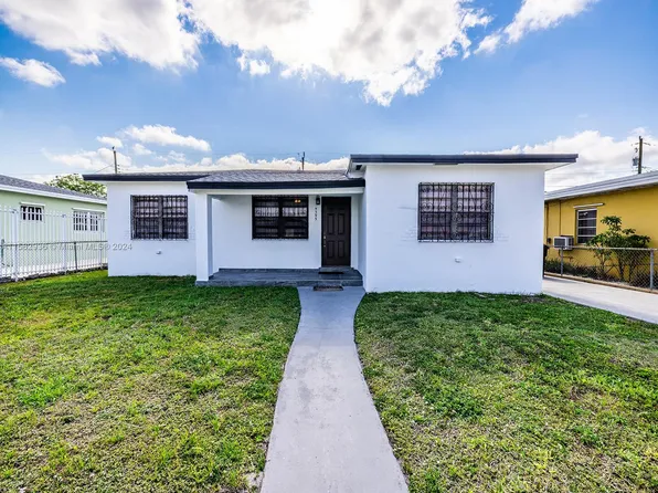 4595 E 8th Ct, Hialeah, FL 33013