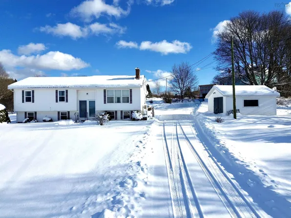 3856 Highway 302, Nappan, NS B0L 1B0