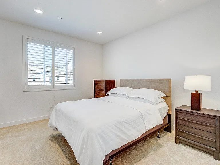 17700 Ridgeline Ct — Photo 13