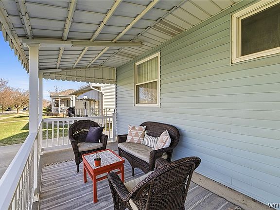 3rd image of 253 Floradale Ave