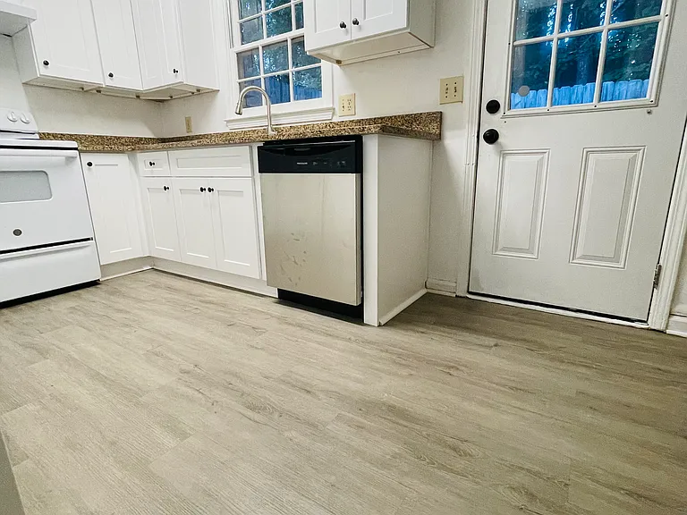 1285 Sweet Pine Dr #1285 — Photo 6