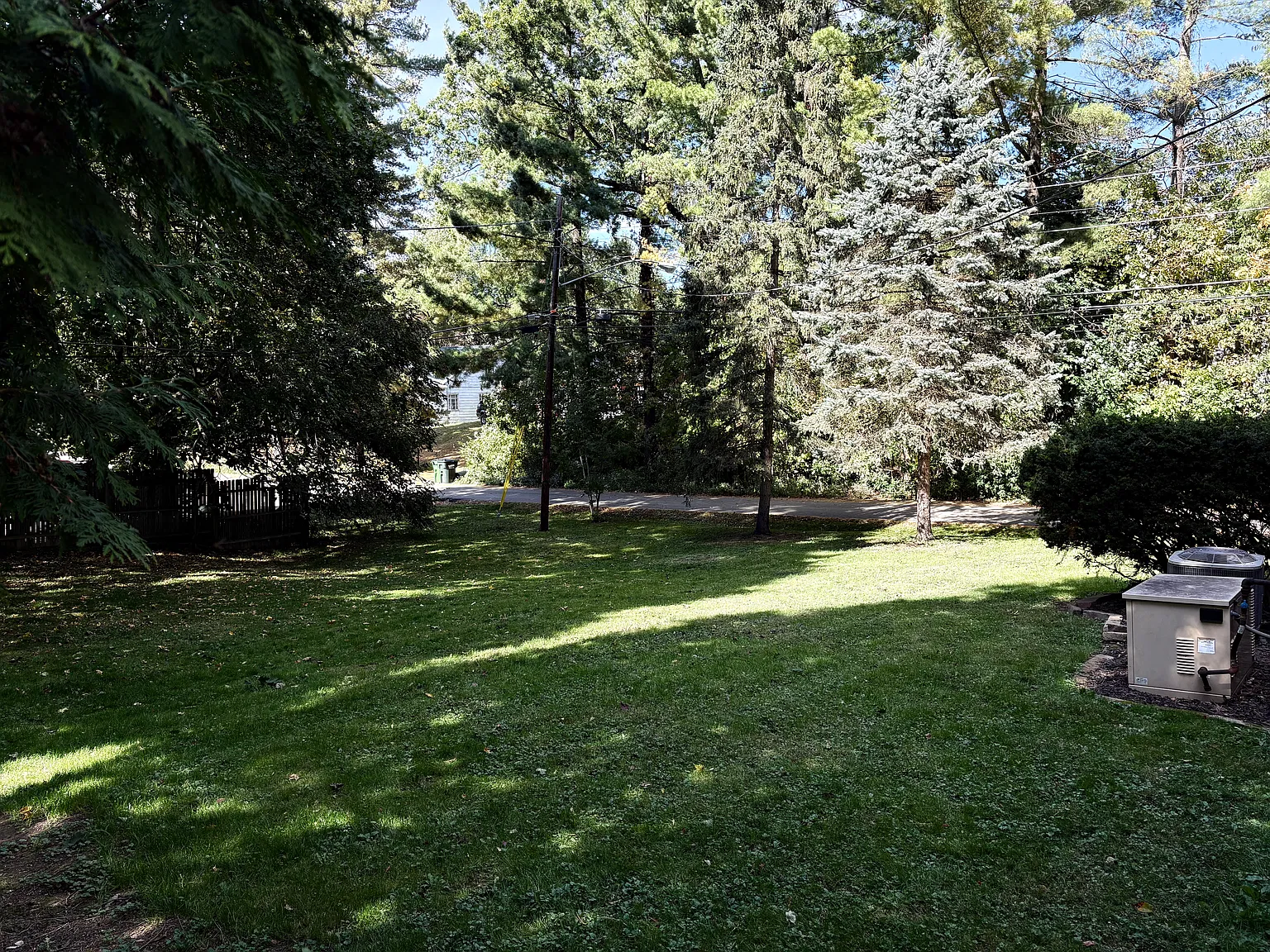 3 bed, 1125 sqft, $1,600 — Photo 3