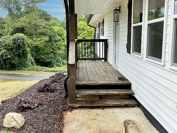 4th image of 306 Harper Valley Dr