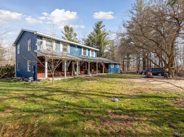 4690 Hurds Corner Rd, Mayville, MI 48744