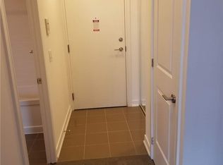9191 Yonge St #209, Richmond Hill, ON L4C1E2