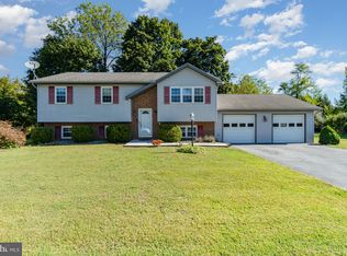 46 Wooded Run Dr, Dillsburg, PA 17019