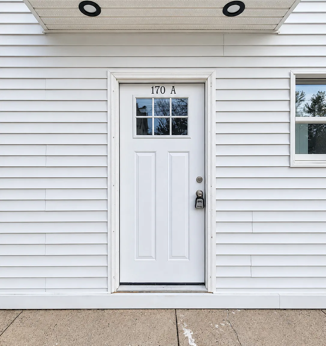 170 Pearl St — Photo 1