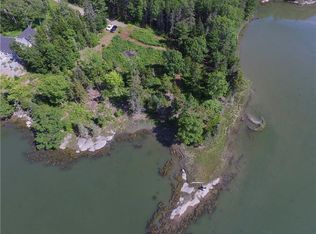 1 School House Cove Dr, Bristol, ME 04539