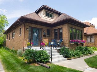 234 E Van Beck Ave, Milwaukee, WI 53207