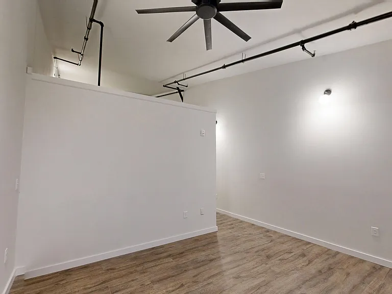 Fleetwood Lofts — Photo 89