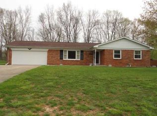 1735 Hillcrest Dr, Spencer, IN 47460