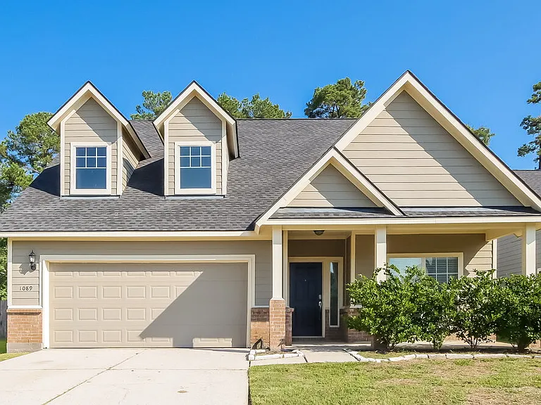 1089 Shadow Glenn Dr — Photo 1