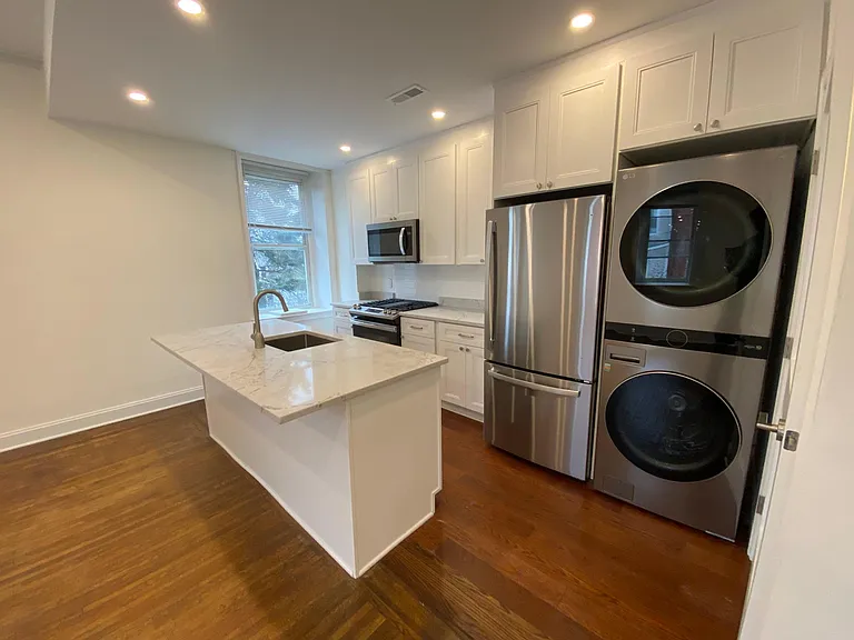152 Sumac St #2 — Photo 9