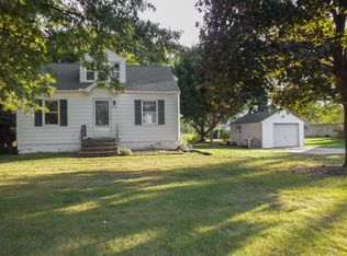 4020 4th Ave, East Moline, IL 61244
