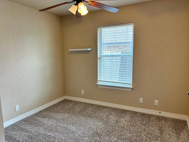 1621 Rusty Spur Dr — Photo 25