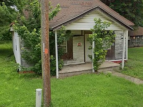 206 King St, Kennett, MO 63857
