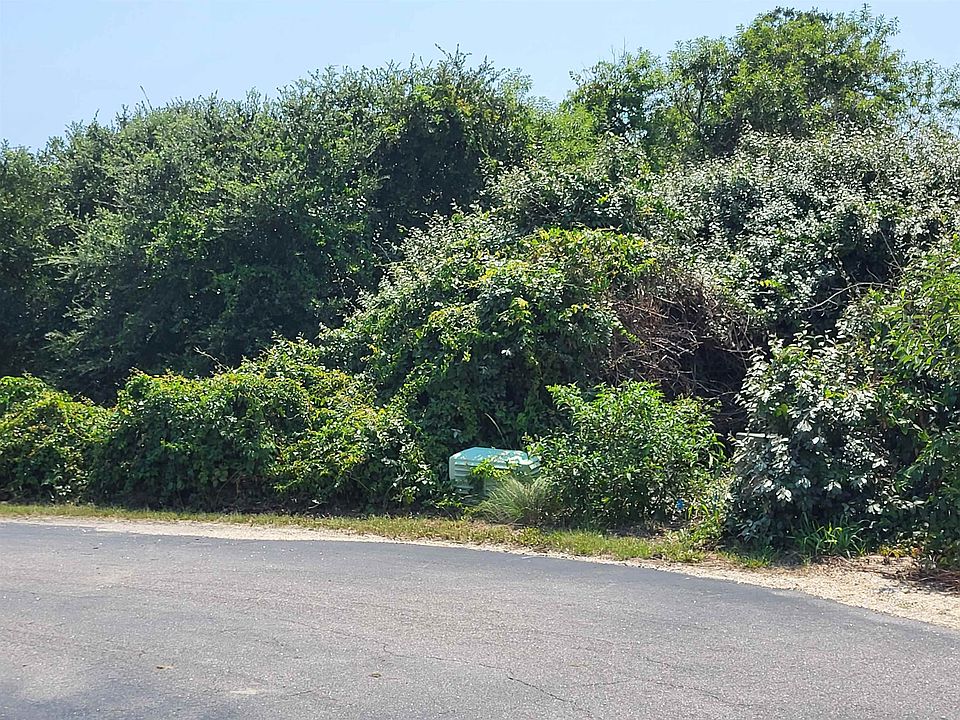 1st image of 824 S Point Ct Lot 282