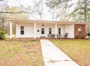 417 Pledger St, Fordyce, AR 71742