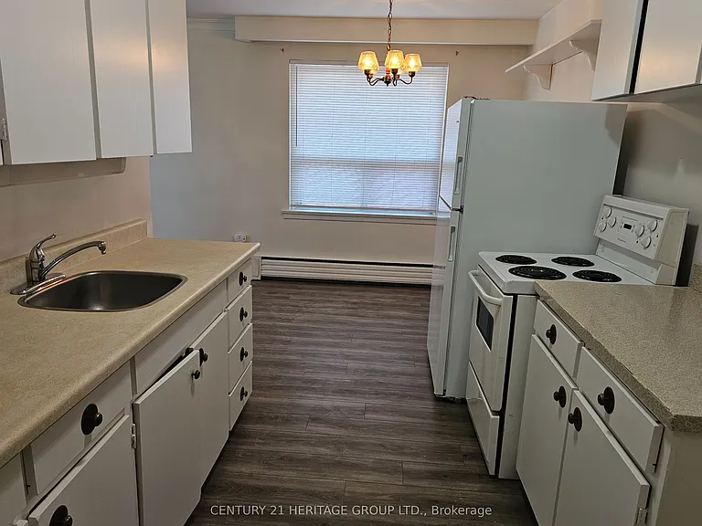 423 Pharmacy Ave #5 — Photo 7