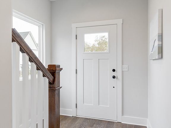 3rd image of 312 Becanni Ln