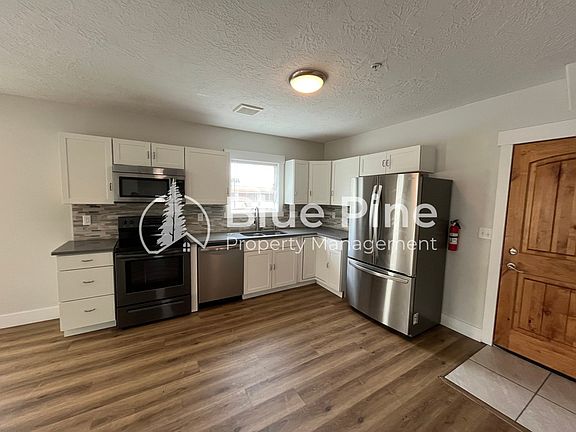 4th image of 1414 E 17th St #2