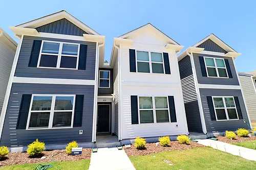 8521 Beckett Chase Way Photo 1