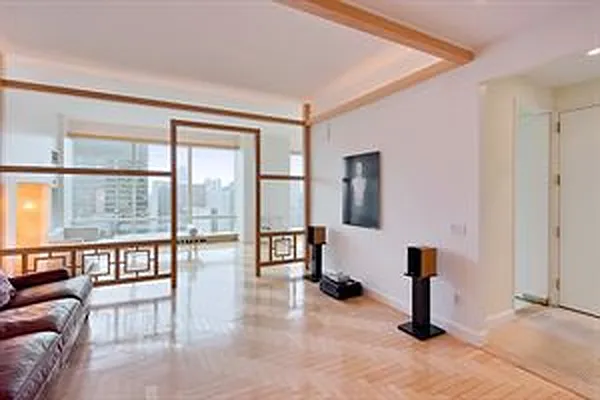 Sold by Douglas Elliman | media 15