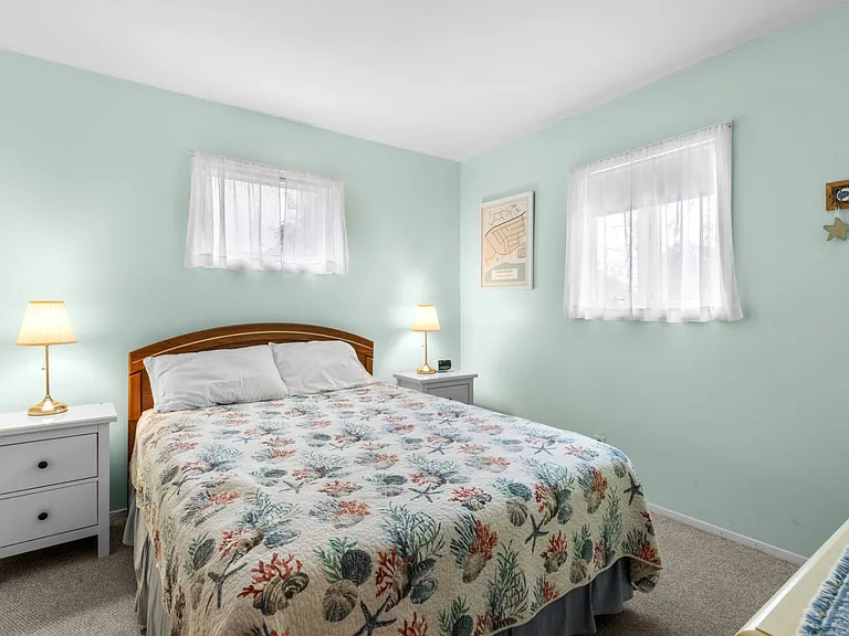 12 Sanger Pl — Photo 10