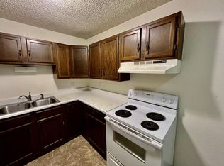 2717 N Washington St, Bismarck, ND 58503