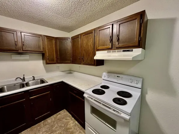 2717 N Washington St, Bismarck, ND 58503