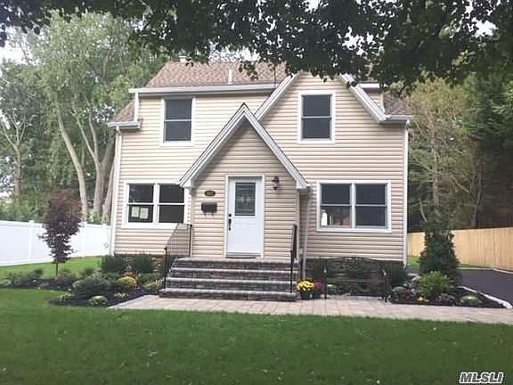 2nd image of 1837 Park Ave