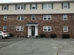 1038 Cove Rd APT 4, New Bedford, MA 02744