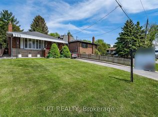 29 Jeanette St, Toronto, ON M1M 3G3