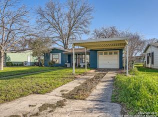 114 Wayside Dr, San Antonio, TX 78213
