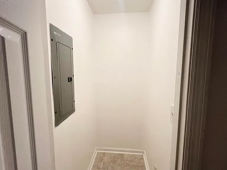 215 Timberlake Cir #5 — Photo 8
