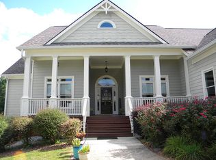 57 Lochmere Ln, Dawsonville, GA