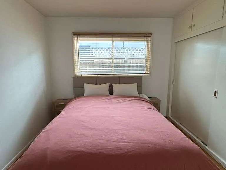 812 N Curson Ave — Photo 8