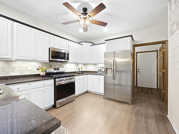 5th image of 1442 Ridge Dr