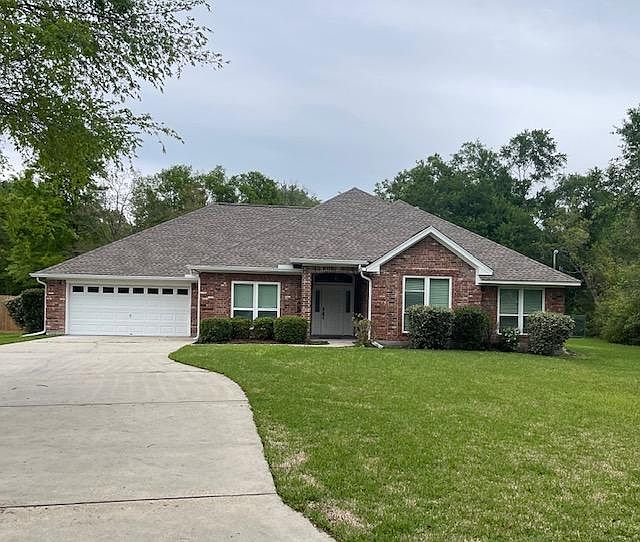 1st image of 802 Dawnwood Dr