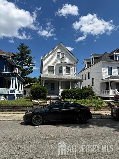 1st image of 188 Kearny Ave