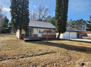 529 Lang Rd, Beaverton, MI 48612